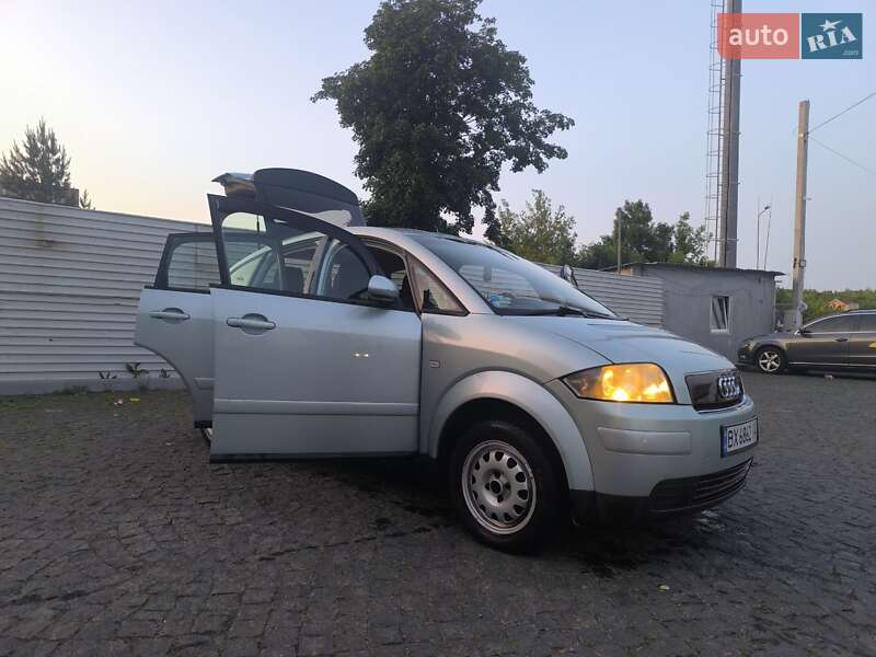Хэтчбек Audi A2 2001 в Хмельницком