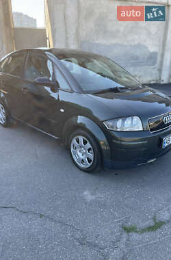 Хэтчбек Audi A2 2001 в 