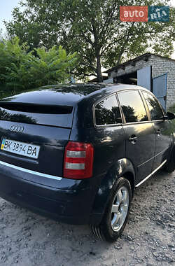Хэтчбек Audi A2 2001 в 