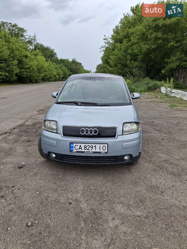 Хэтчбек Audi A2 2002 в Смеле