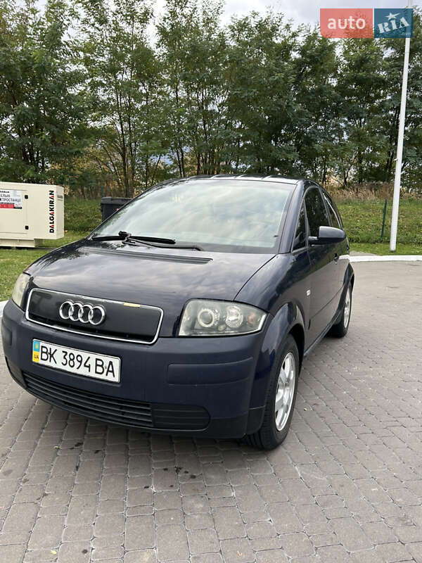 Хетчбек Audi A2 2001 в Рівному