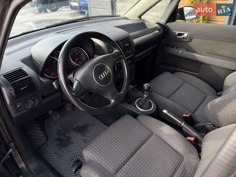 Хэтчбек Audi A2 2002 в Шептицькому