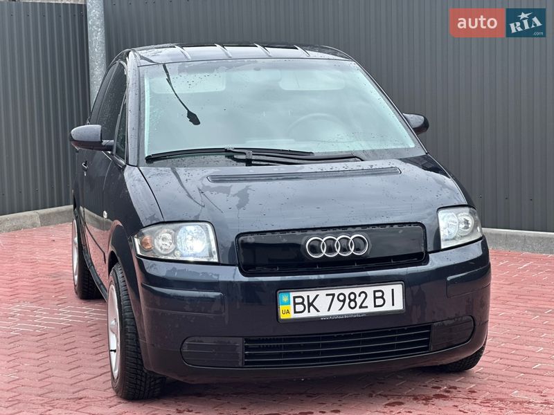 Хетчбек Audi A2 2002 в Сарнах