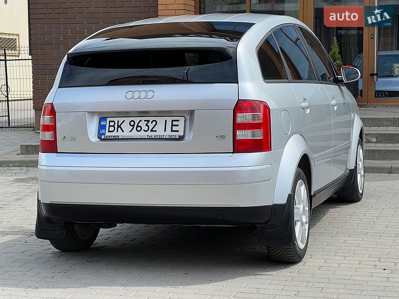 Хэтчбек Audi A2 2004 в Дубно фото 4 Хэтчбек Audi A2 2004 в Дубно