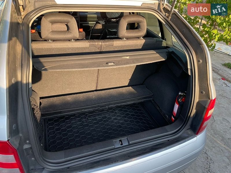 Хэтчбек Audi A2 2004 в Кривом Роге