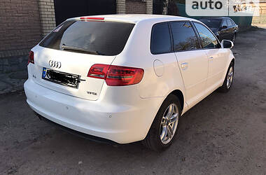 Хэтчбек Audi A3 Sportback 2012 в Запорожье