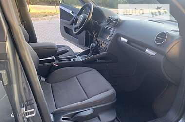 Хэтчбек Audi A3 Sportback 2005 в 