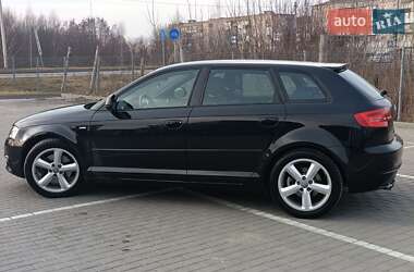 Хэтчбек Audi A3 Sportback 2009 в Дубно