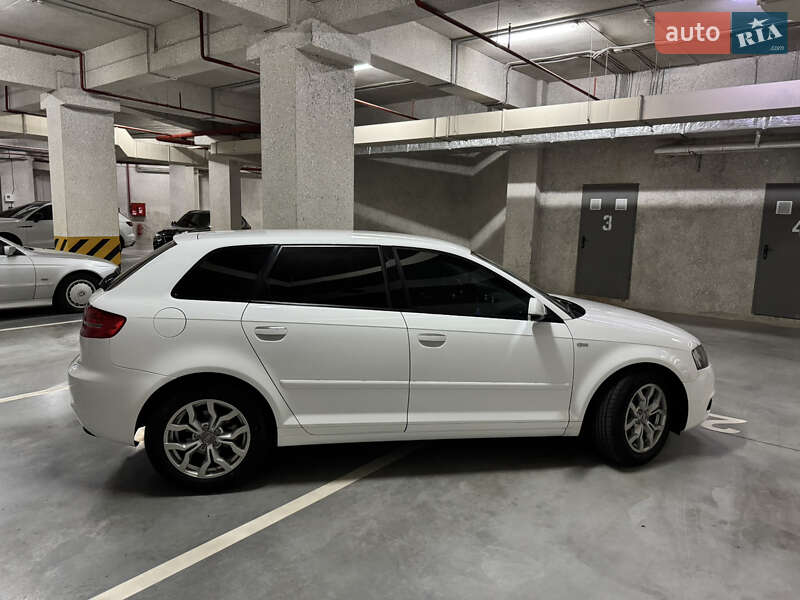 Хэтчбек Audi A3 Sportback 2012 в Одессе