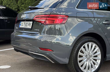 Хэтчбек Audi A3 Sportback 2016 в 