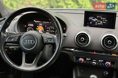 Хэтчбек Audi A3 Sportback 2016 в 