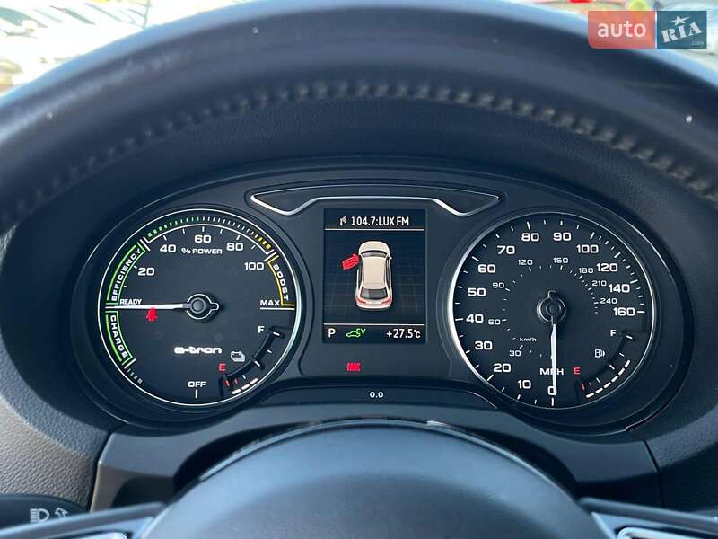 Хэтчбек Audi A3 Sportback 2016 в Львове