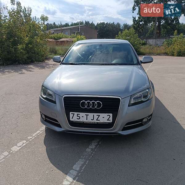 Хэтчбек Audi A3 Sportback 2012 в Киеве