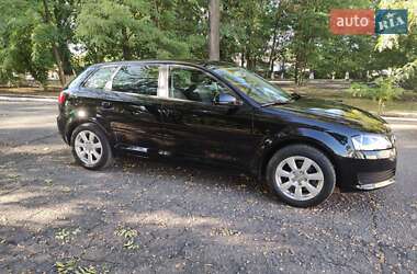 Хэтчбек Audi A3 Sportback 2009 в Лозовой