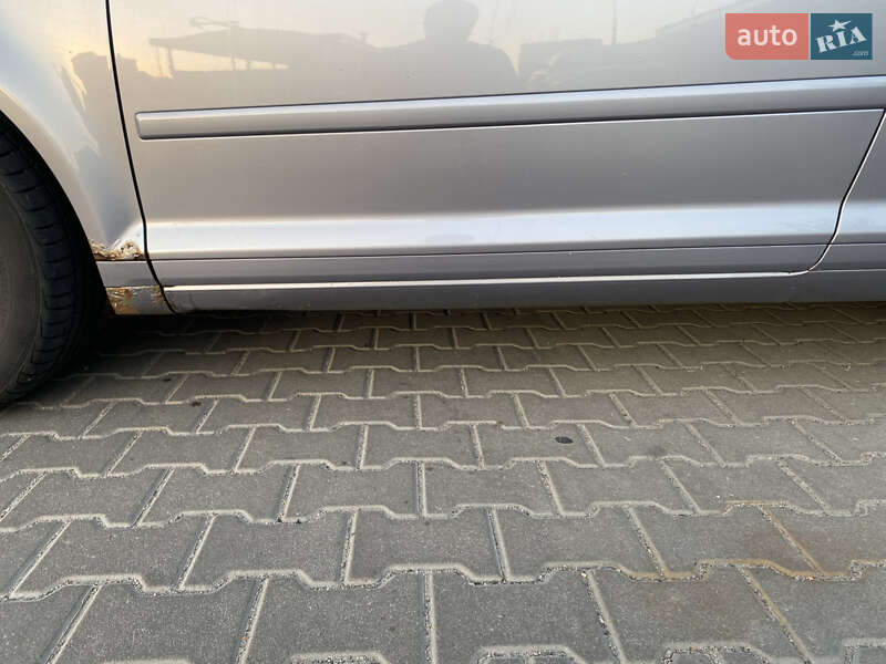 Хэтчбек Audi A3 Sportback 2004 в Вишневом