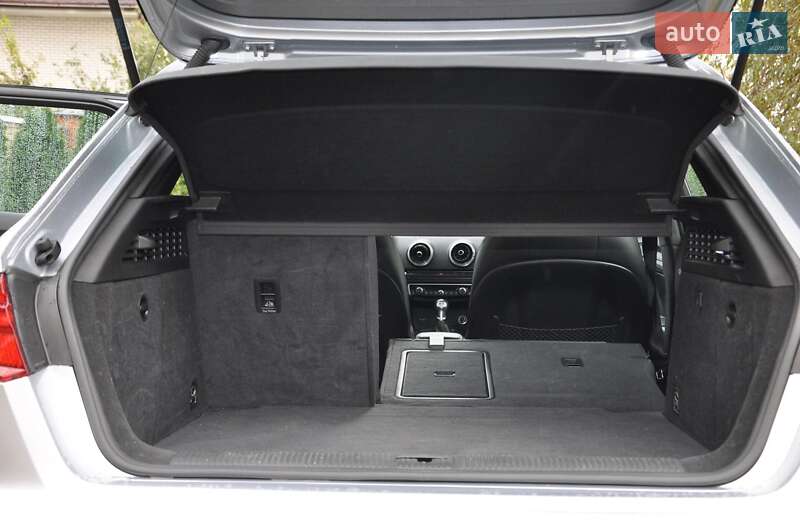 Хэтчбек Audi A3 Sportback 2017 в Киеве фото 10 Хэтчбек Audi A3 Sportback 2017 в Киеве