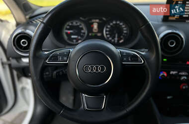 Хетчбек Audi A3 Sportback 2016 в  фото 12 Хетчбек Audi A3 Sportback 2016 в