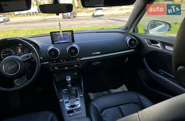 Хетчбек Audi A3 Sportback 2016 в  фото 36 Хетчбек Audi A3 Sportback 2016 в