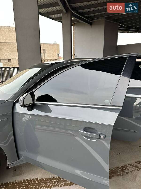 Хэтчбек Audi A3 Sportback 2018 в Харькове