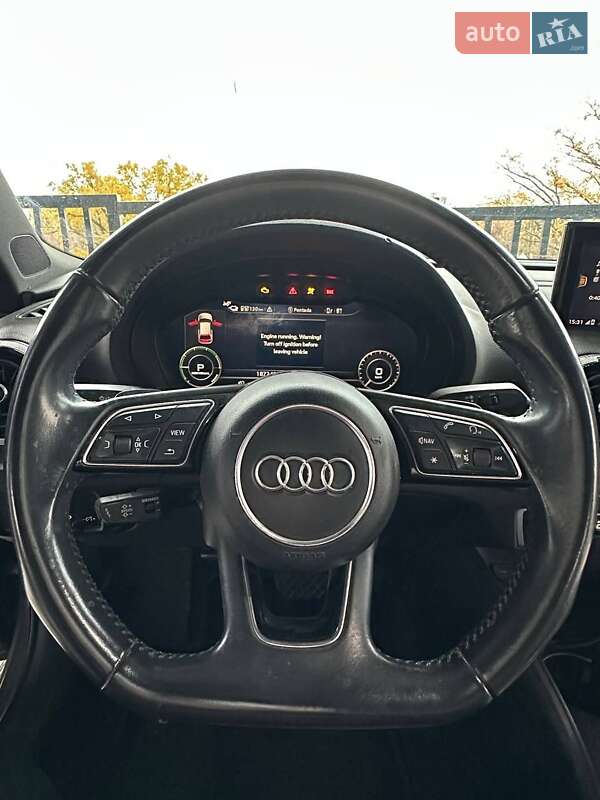 Хэтчбек Audi A3 Sportback 2018 в Харькове