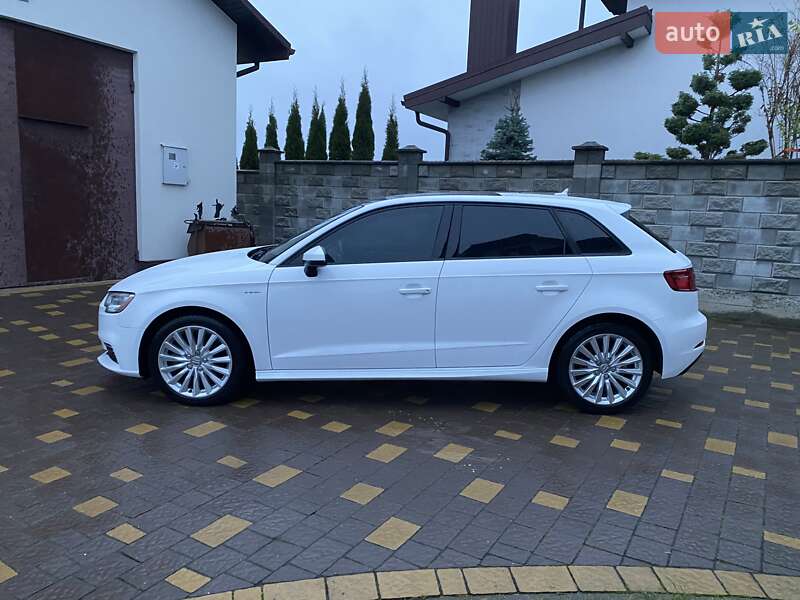Хетчбек Audi A3 Sportback 2017 в Рівному фото 2 Хетчбек Audi A3 Sportback 2017 в Рівному