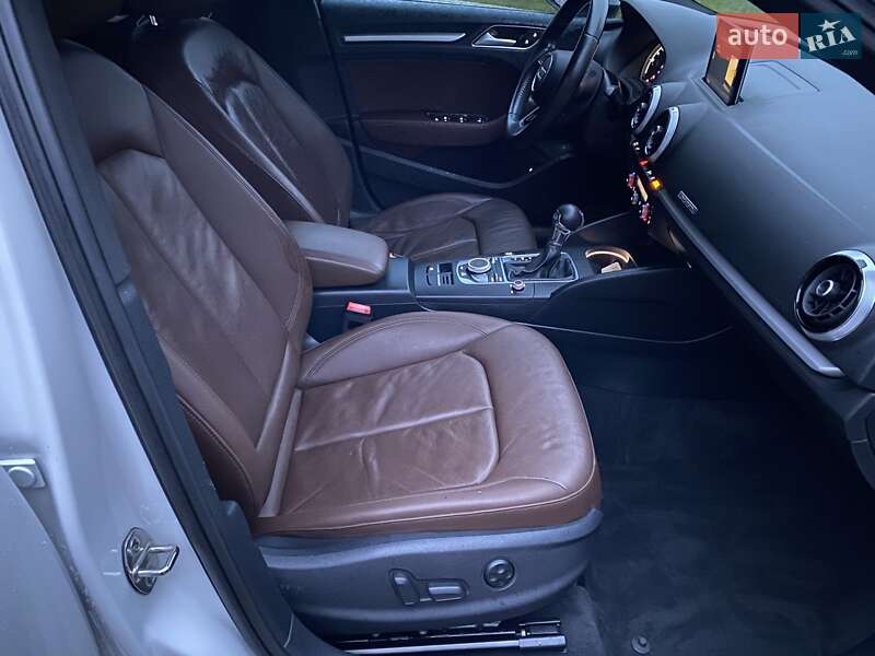 Хетчбек Audi A3 Sportback 2017 в Рівному фото 17 Хетчбек Audi A3 Sportback 2017 в Рівному