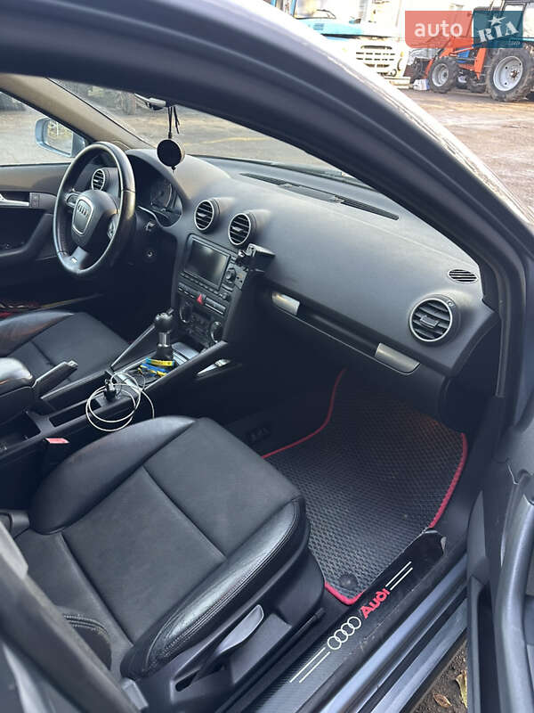 Хэтчбек Audi A3 Sportback 2006 в Николаеве