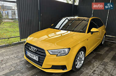 Хэтчбек Audi A3 Sportback 2016 в Ужгороде