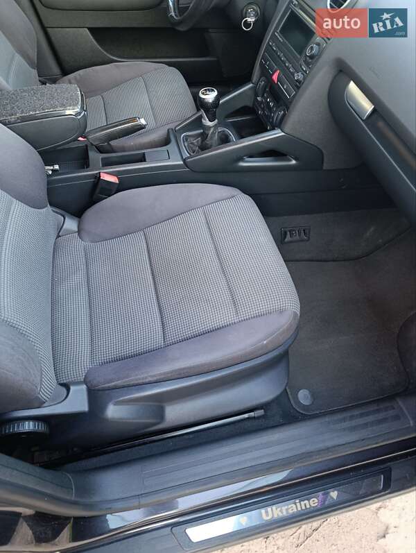Хэтчбек Audi A3 Sportback 2008 в Харькове фото 16 Хэтчбек Audi A3 Sportback 2008 в Харькове