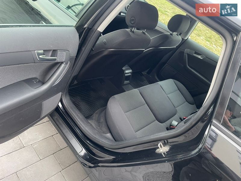 Хэтчбек Audi A3 Sportback 2006 в Городке