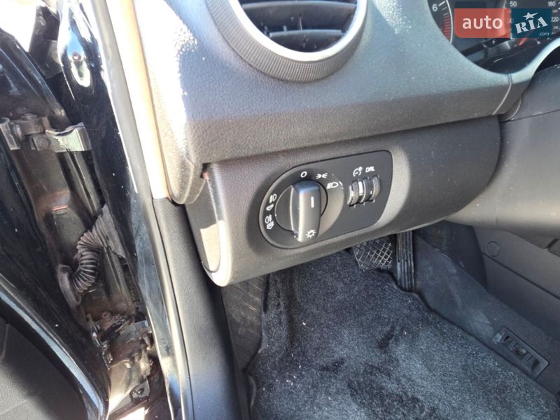 Хетчбек Audi A3 Sportback 2006 в Кам'янському