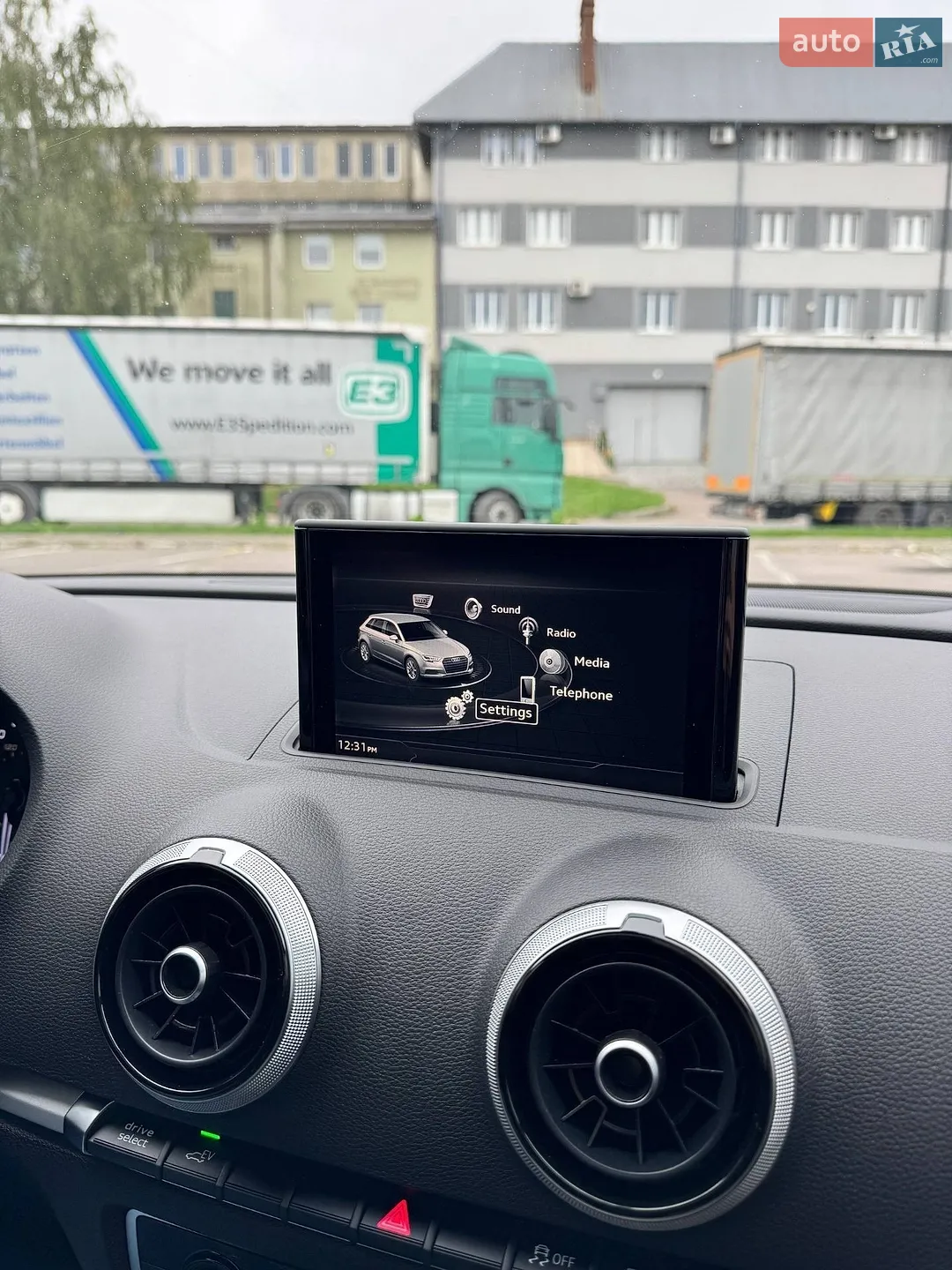 2017 Audi A3 - мініатюра 24