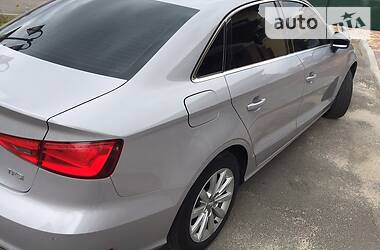 Седан Audi A3 2014 в Киеве