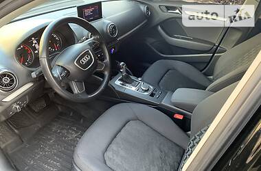 Хэтчбек Audi A3 2014 в Днепре