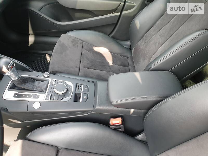 Хетчбек Audi A3 2016 в Києві