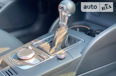 Седан Audi A3 2017 в 