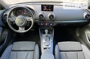 Седан Audi A3 2013 в Киеве