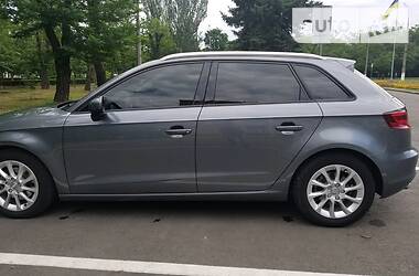 Хетчбек Audi A3 2016 в Миколаєві