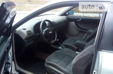 Хэтчбек Audi A3 1998 в 