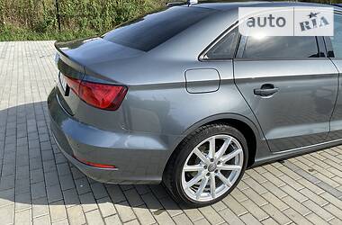 Седан Audi A3 2015 в Львове