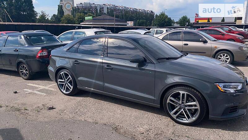 Седан Audi A3 2019 в Харькове