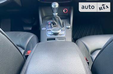 Седан Audi A3 2016 в 