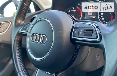 Седан Audi A3 2016 в 