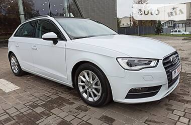 Хэтчбек Audi A3 2016 в Львове