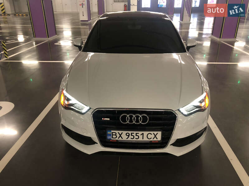 Седан Audi A3 2016 в Хмельницком