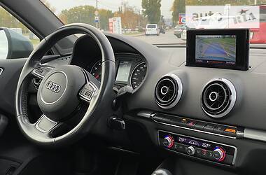 Седан Audi A3 2015 в Запоріжжі