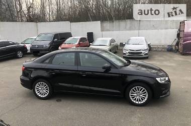 Седан Audi A3 2016 в Киеве