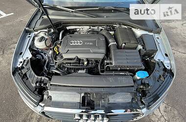 Седан Audi A3 2014 в Ровно