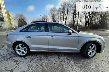 Седан Audi A3 2014 в Ровно