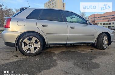 Хэтчбек Audi A3 2003 в Обухове